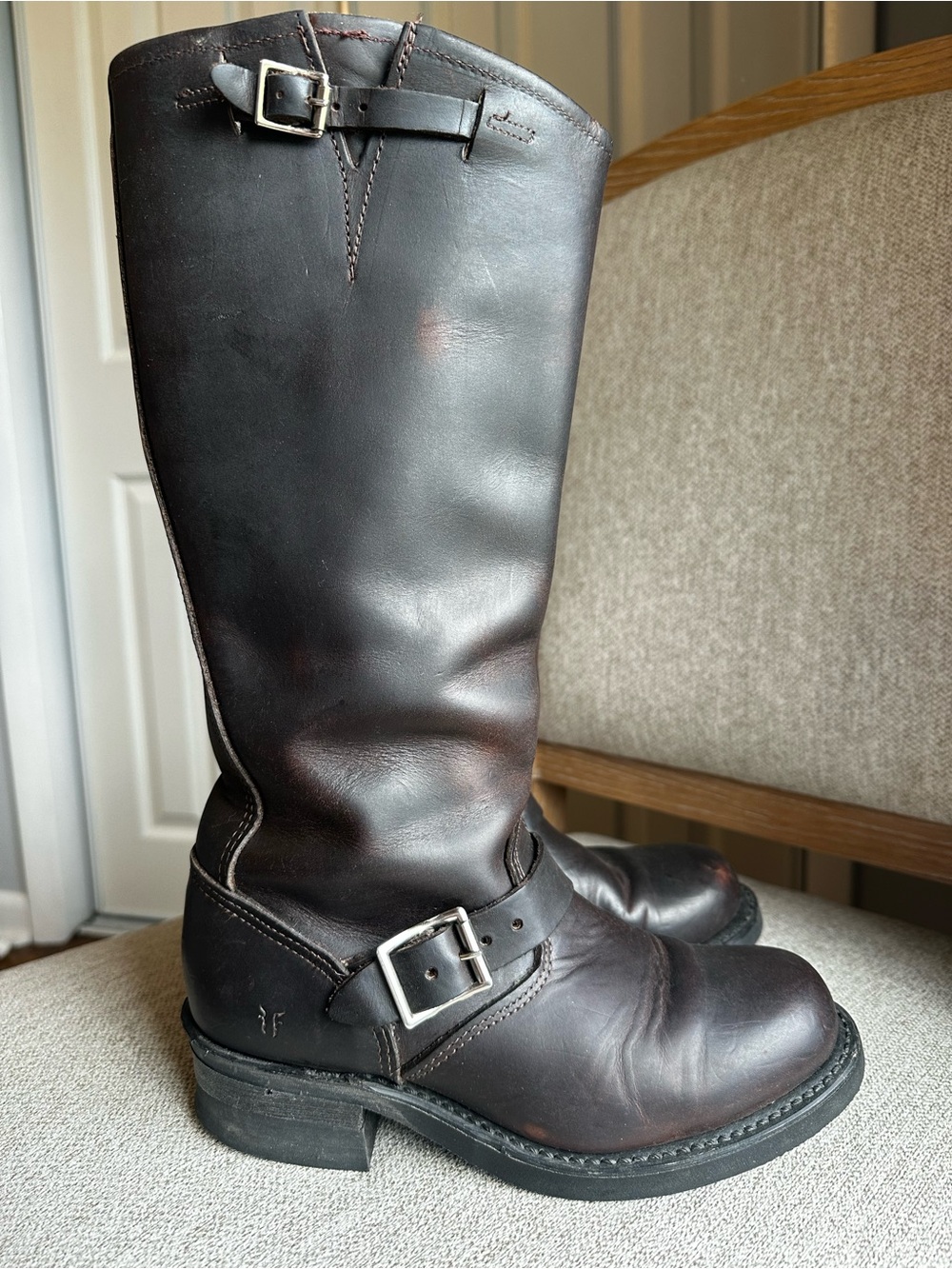 Frye Tall Engineer boots women’s size 7 dark brown